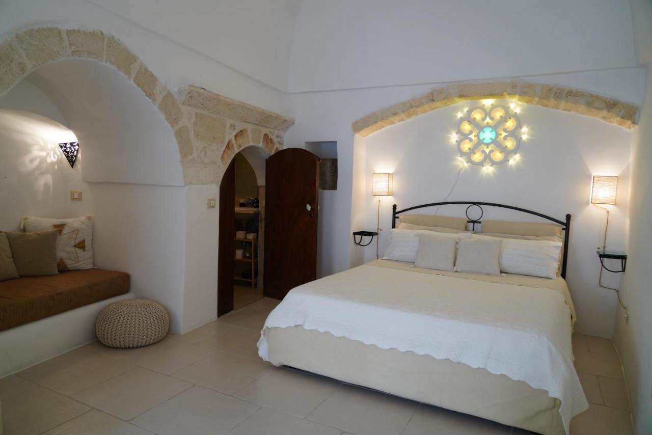 Casa Tea - Nel Cuore Della Citta' Bianca Ostuni Eksteriør billede
